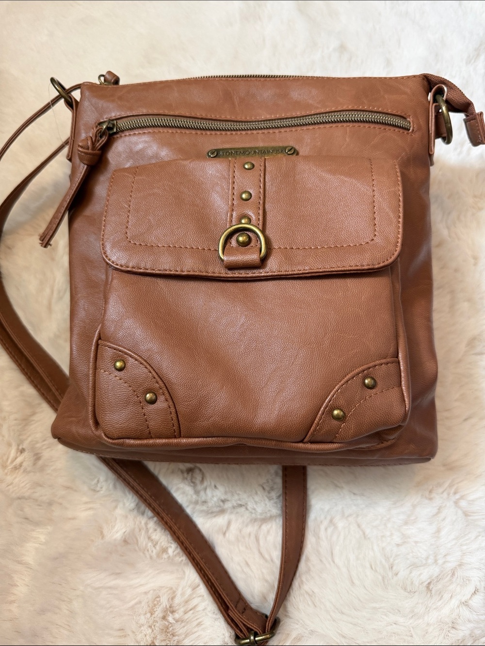 Women’s Crossbody Bag in Cognac Brown - Classic Casual Style